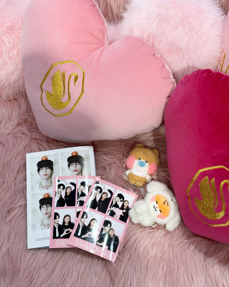 SWAROVSKI x PICKYPIC 포토부스 렌탈 이미지 4