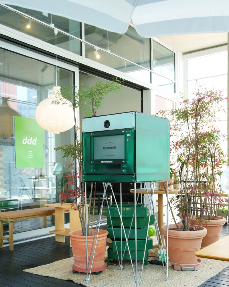 ddd x PICKYPIC 포토부스 렌탈 이미지 2